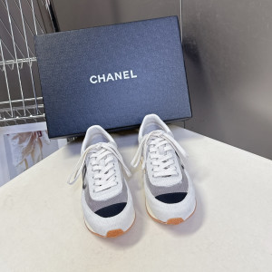 CHANEL 캐주얼 운동화