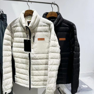 프리미엄 다운 점퍼