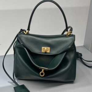 그린 레더 숄더백