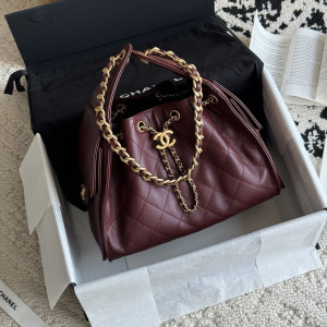 HOBO 백 퀼팅 버킷백