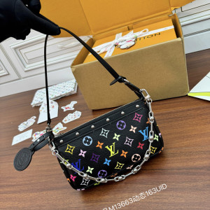 다이아몬드 패턴 미니 핸드백